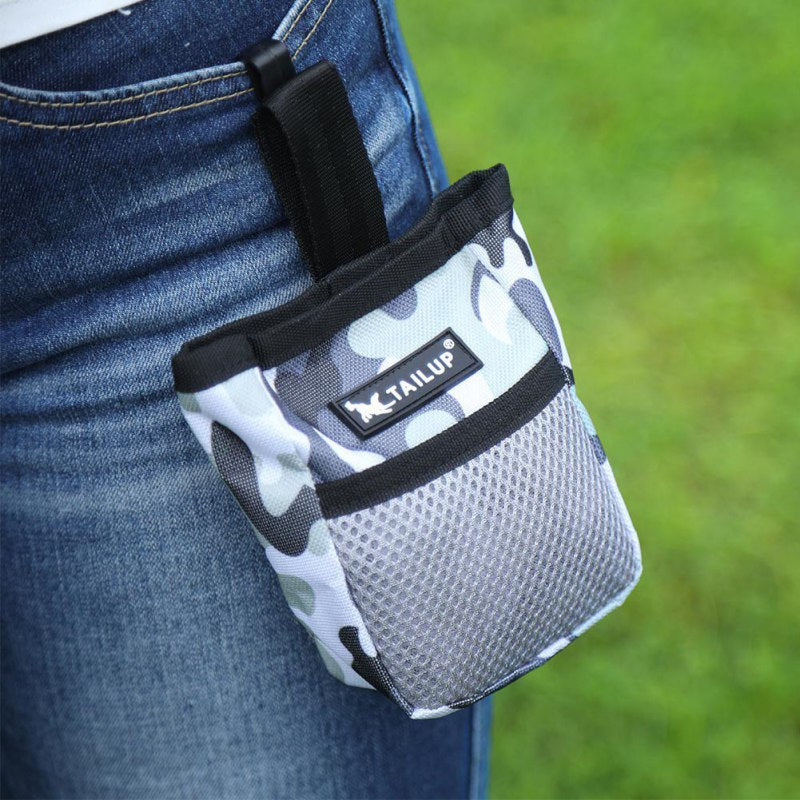 Pet Feeder Pouch for Puppy Training - Comfortable and Convenient Waist Reward System for Maximum Obedience