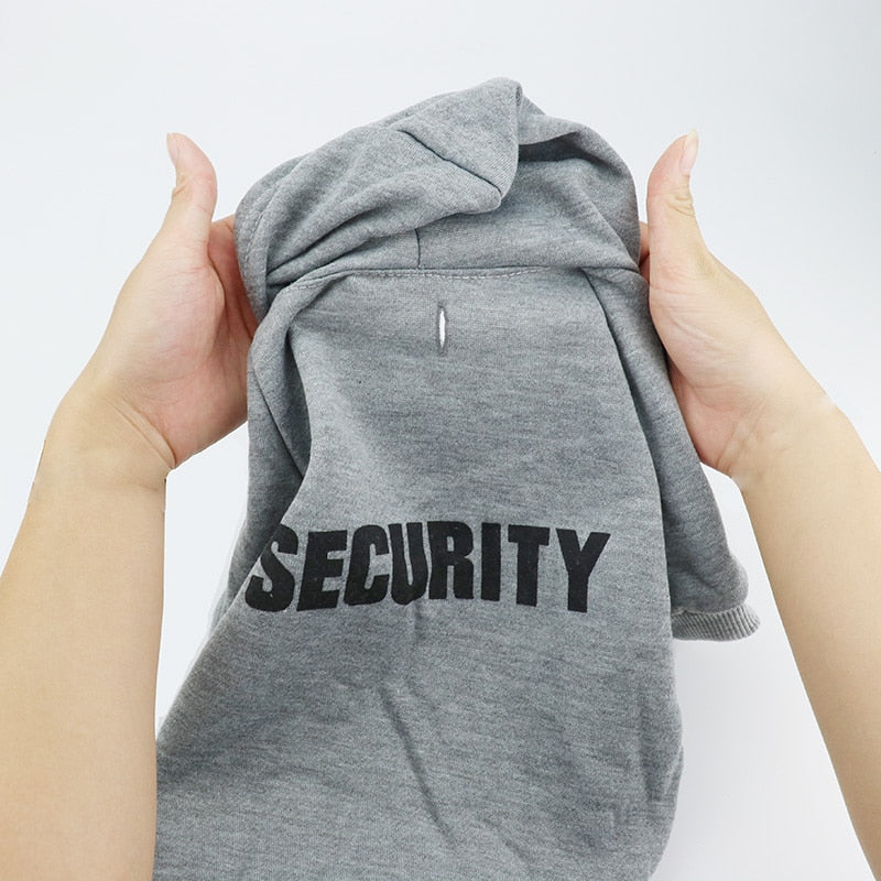PawProtector: Security Hood for Cats and Dogs - Warm and Protective Clothing for Your Beloved Pets