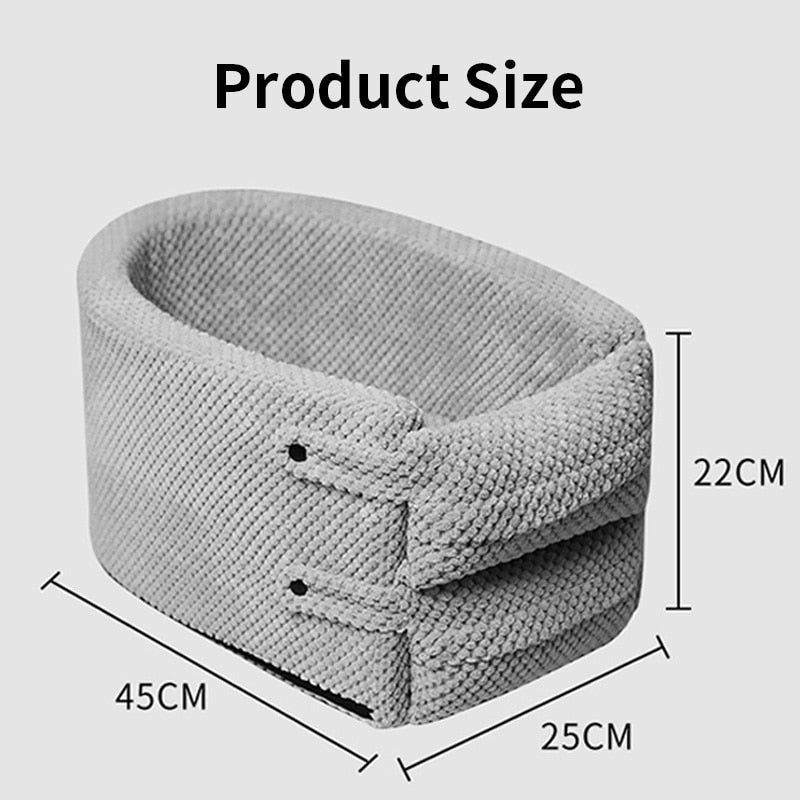 TravelSafe: Portable Pet Dog Car Seat with Central Control and Nonslip Design - Safe and Comfortable Carriers for Small Dogs and Cats During Travel