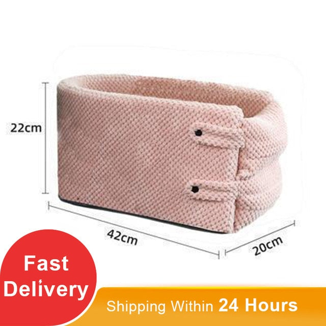 TravelSafe: Portable Pet Dog Car Seat with Central Control and Nonslip Design - Safe and Comfortable Carriers for Small Dogs and Cats During Travel