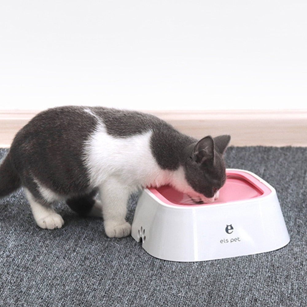Floating Drinking Water Bowl with Anti-Slip Design - Keep Water Clean and Prevent Spills for Dogs