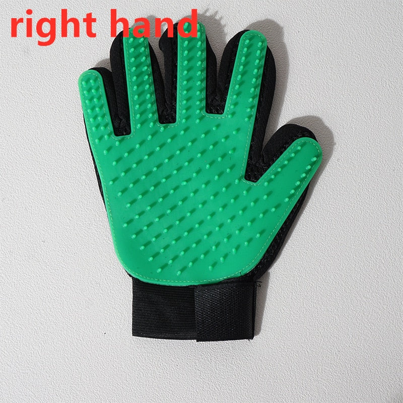 Pawfect Pet Grooming Glove: Deshedding Brush and Hair Remover for Cats and Dogs - Gentle Massage and Effective Cleaning for a Healthy Coat