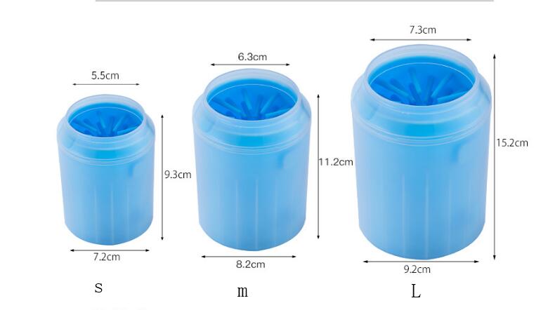 PawBuddy: Portable Dog Paw Cleaner Cup with Soft Silicone Combs - Keep Your Dog's Paws Clean and Comfortable!