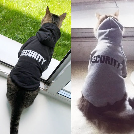 PawProtector: Security Hood for Cats and Dogs - Warm and Protective Clothing for Your Beloved Pets